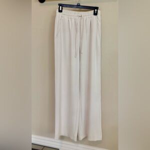 Melloday  XSmall Ivory Wide Leg Crepe Lounge Pants NWOT